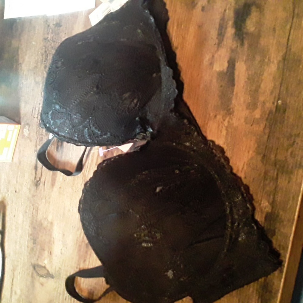 NWT Sexy  36D Black Rene Rofe Gorgeous Padded underwire Push Up Bra.